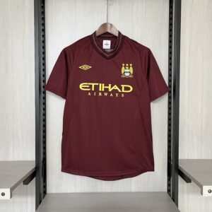 Retro Manchester City 2012/13 away jersey