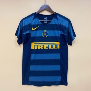 Retro Inter 04/05 Second away